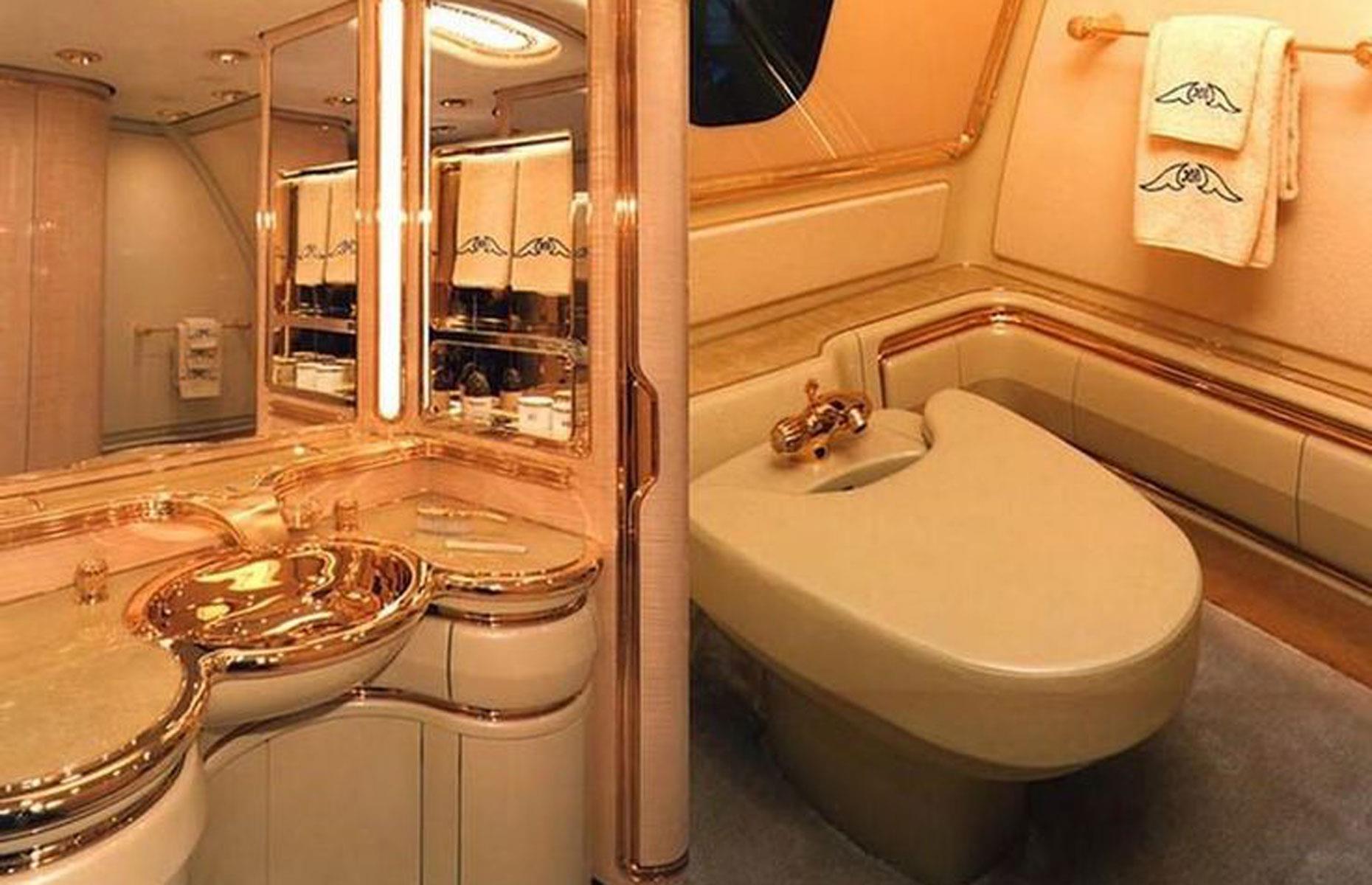Avion privé Boeing 747-430 : + de 400 M$ (+ de 360 M€)